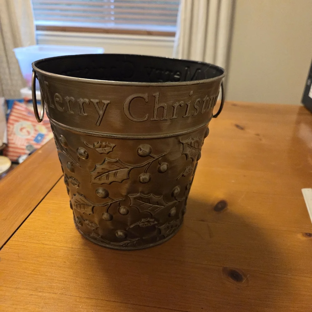 Christmas Metal Embossed With Holly Planter